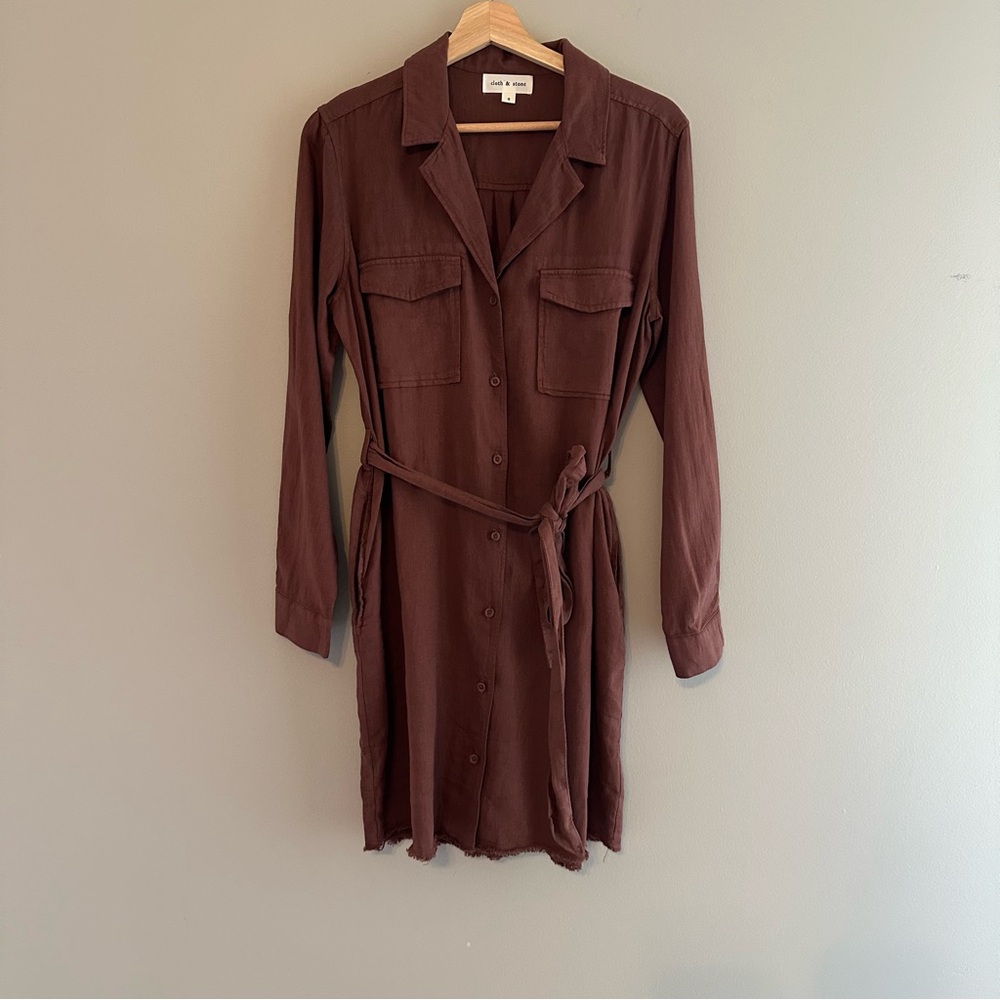 Cloth & Stone Maroon Rust Long Sleeve Linen Colored Dress - Picture 2 of 9